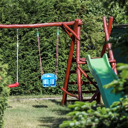 Felho Vendeghaz Konukevi Kestel