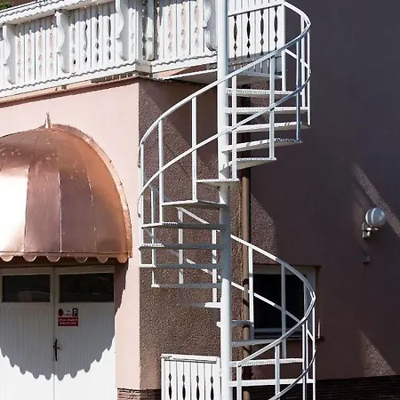 Felho Vendeghaz Guest house
